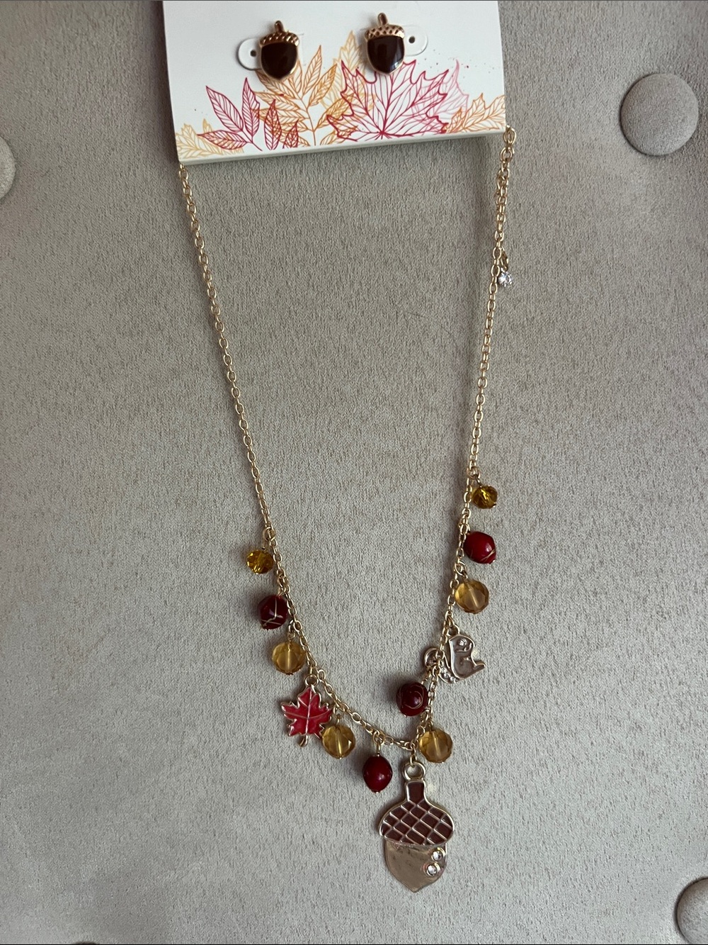 NWT Gold-Tone Autumn Acorn Charm Necklace